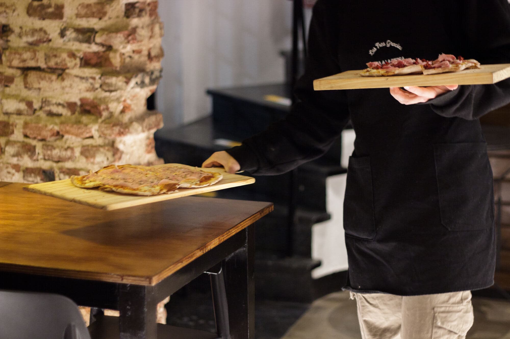Sistema Mesanube en funcionamiento en una pizzería